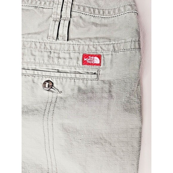 North Face Women's Sz 14 Greenish Gray Cotton Rip Stop Hiking Utility Shorts EUC - Picture 5 of 10